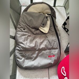 Skip Hop car seat cover. Excellent condition